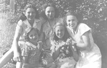 The 5 Moraff Girls